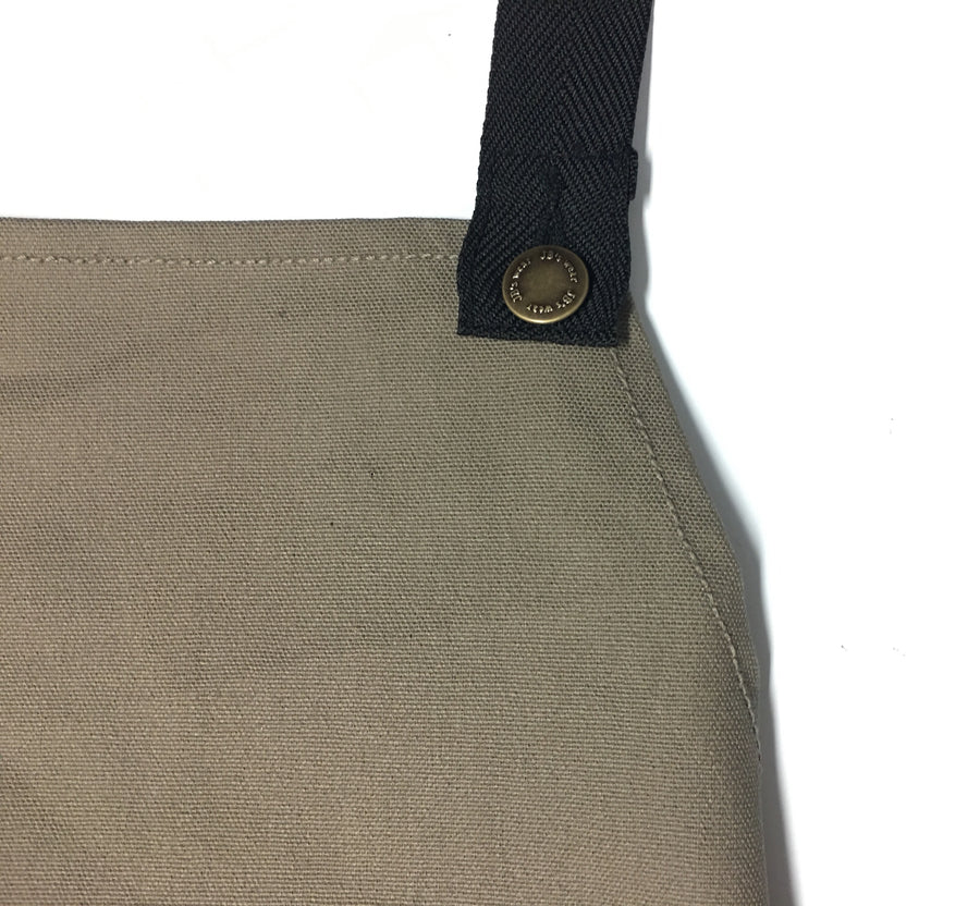 Cross Back Canvas Short Apron (65 x 71)