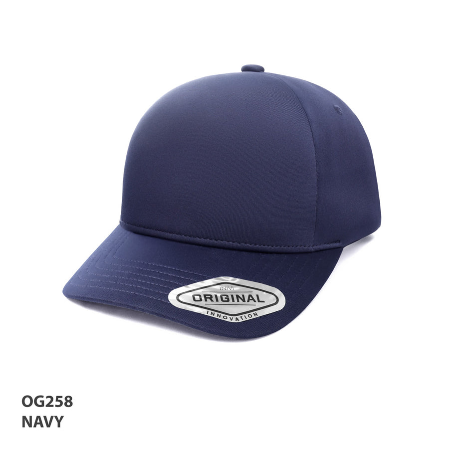 Seam-Free Tech Cap